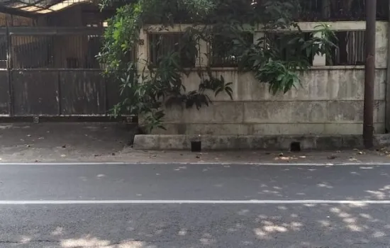 rumah  jln kav dki Meruya Utara blok 86, Jakarta Barat