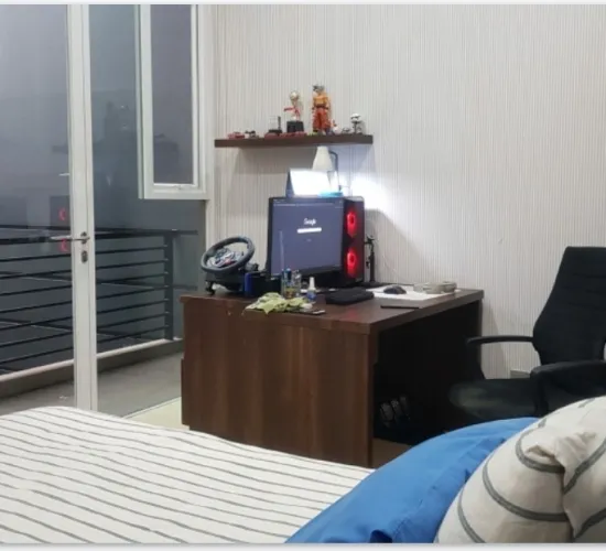 Mewah split level Permata Hijau