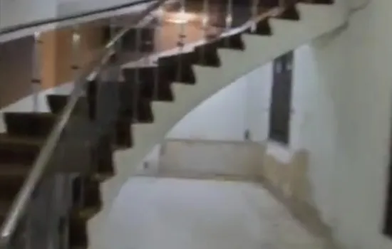 Rumah Depan Danau Sunter Disewakan