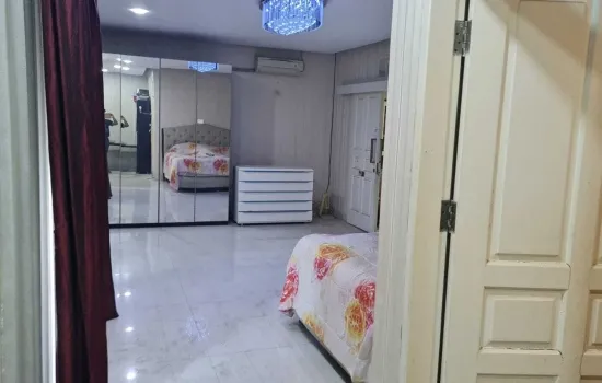 Rumah 2lt Intercon luas 200 sdh SHM