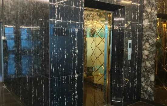 Gedung 4 lantai  siap pakai,hook utara barat,lt/lb.800/2000