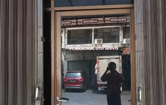 RUKO MERUYA PLAZA 2,5 LANTAI, TIMUR- IZIN RUKO - LOKASI OKE