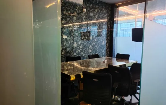 Gedung 4 lantai  siap pakai,hook utara barat,lt/lb.800/2000