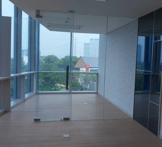 Office space luas 54,5 m2,Ciputra International Twr II, PPJB