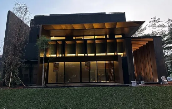 lokasi bagus, brand new. design bagus sekali