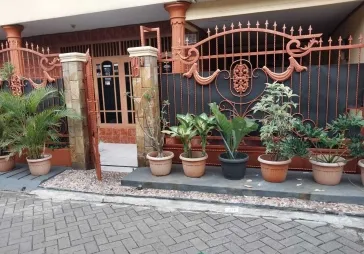 Rumah Butuh renov di kunciran mas permai lt.112