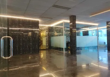 Gedung 4 lantai  siap pakai,hook utara barat,lt/lb.800/2000