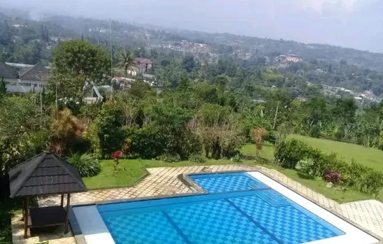 Villa Mega Mendung puncak siap Pakai dengan view terbaik