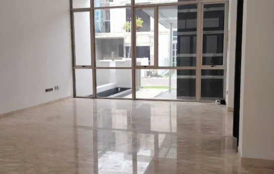 Rumah Mewah Dijual di Cluster Chopin Golf Island