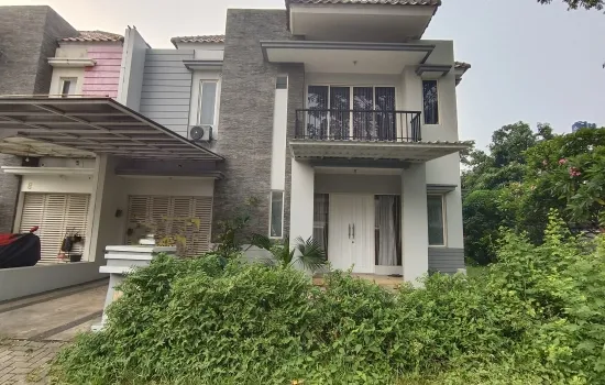 Dijual Rumah Puri Mansion 320m2