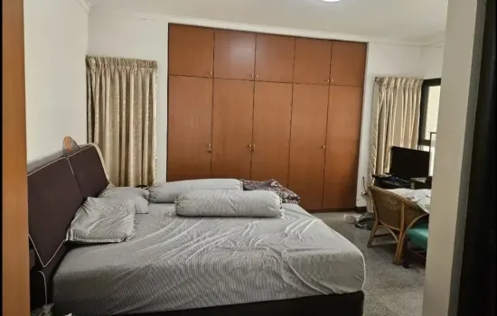DIBAWAH NJOP, rumah jelambar jl utama sakti LT 272m2