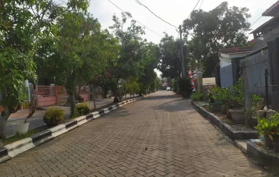 Rumah di serang lt 225 / lb 200 kt 5 ,km 5