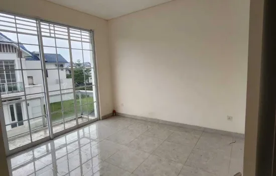 Rumah baru 2lt Lavisa Swancity dgn luas tanah 96m