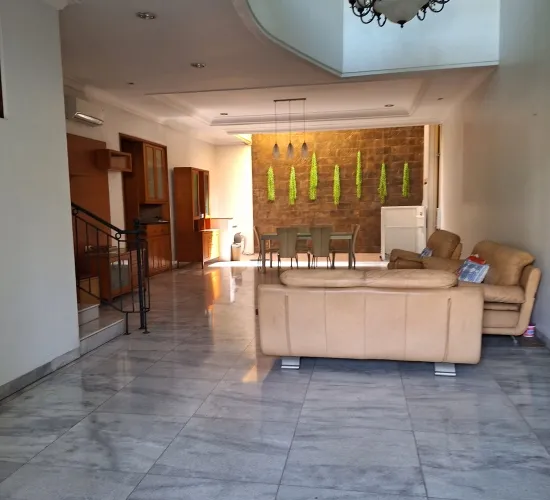 Rumah 2.5lantai