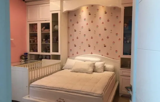 Rumah minimalis bagus siap huni LT 160m. 2 Lt  KT 3 +1 km 3