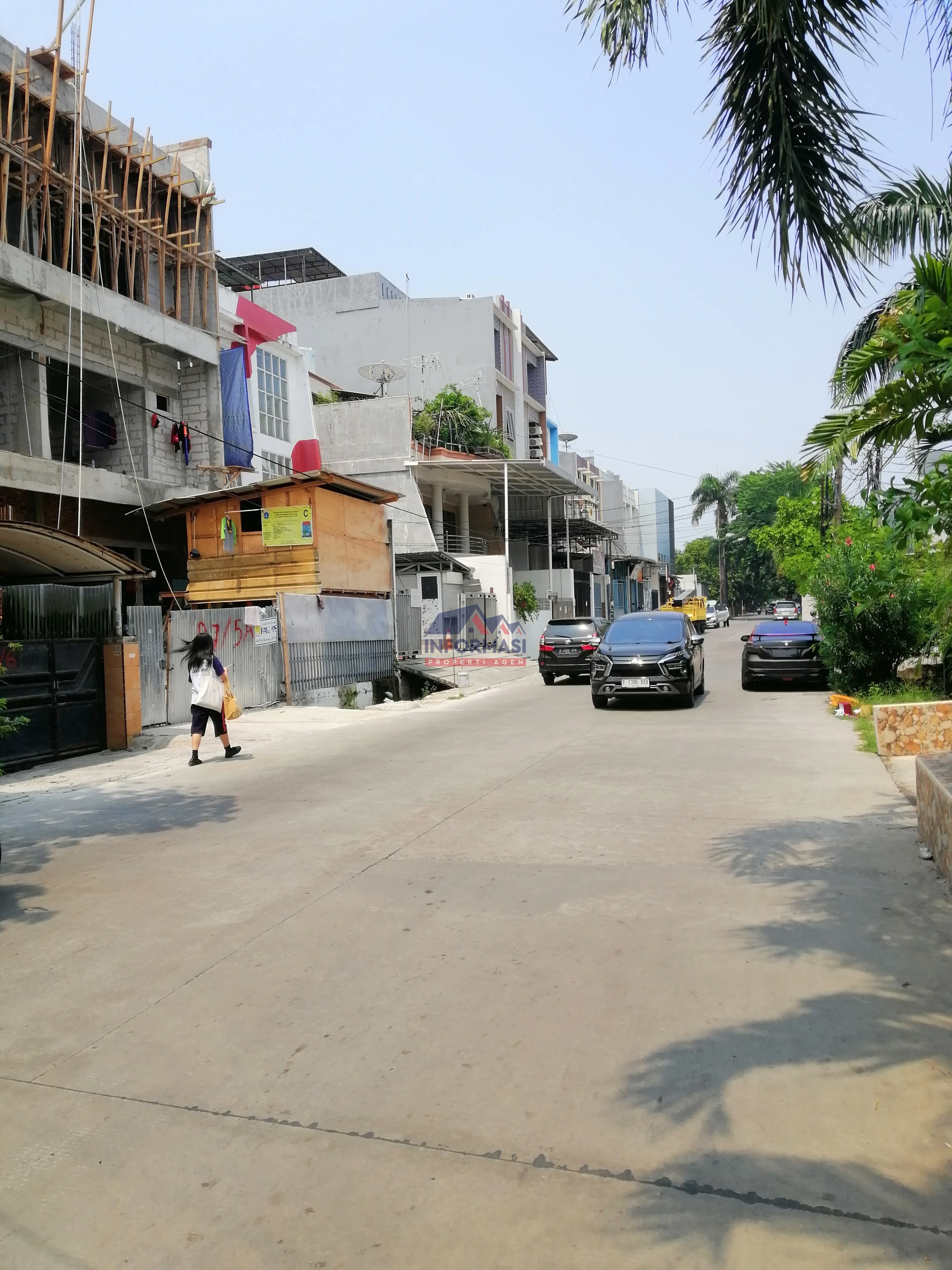 taman ratu indah blok d7 luas tanah 200m2