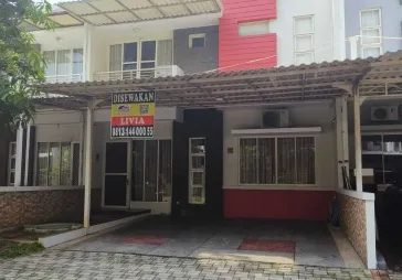 Rumah Super Terawat Disewakan