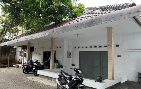 Rumah Hitung Tanah daerah strategis