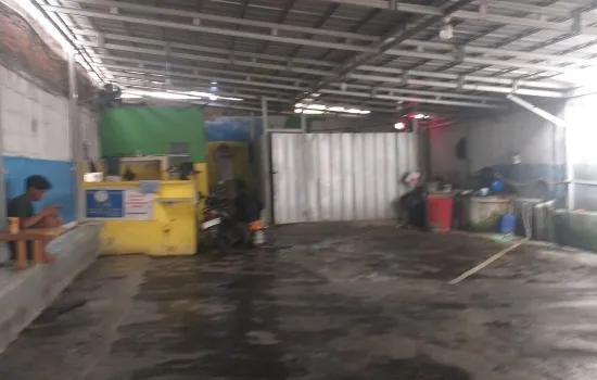 Disewakan Lahan Kosong cocok Cuci Mobil/Bengkel Jakbar