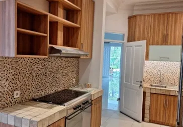 siap huni. rapi. kamar 4