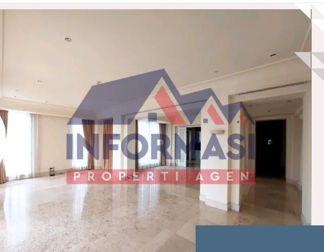 Apartement mewah , baru , 4BR , lokasi sangat strategis