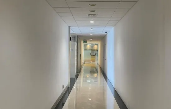 Ruang kantor lokasi strategis