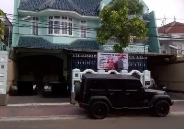 rumah hadap selatan berada di lokasi bagus grogol