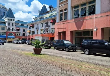 Dijual ruko 2 gandeng sentra niaga