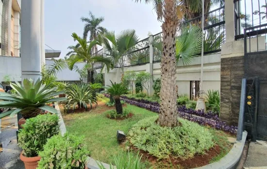 Sewa rumah metro pondok indah area komersial