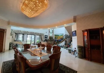 Sewa rumah metro pondok indah area komersial
