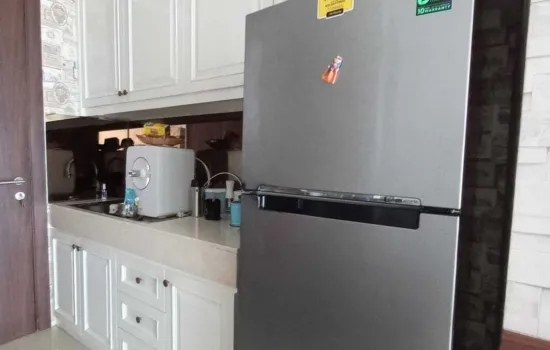 Apt di CBD area Puri Indah ..Luas 112 dgn private lift