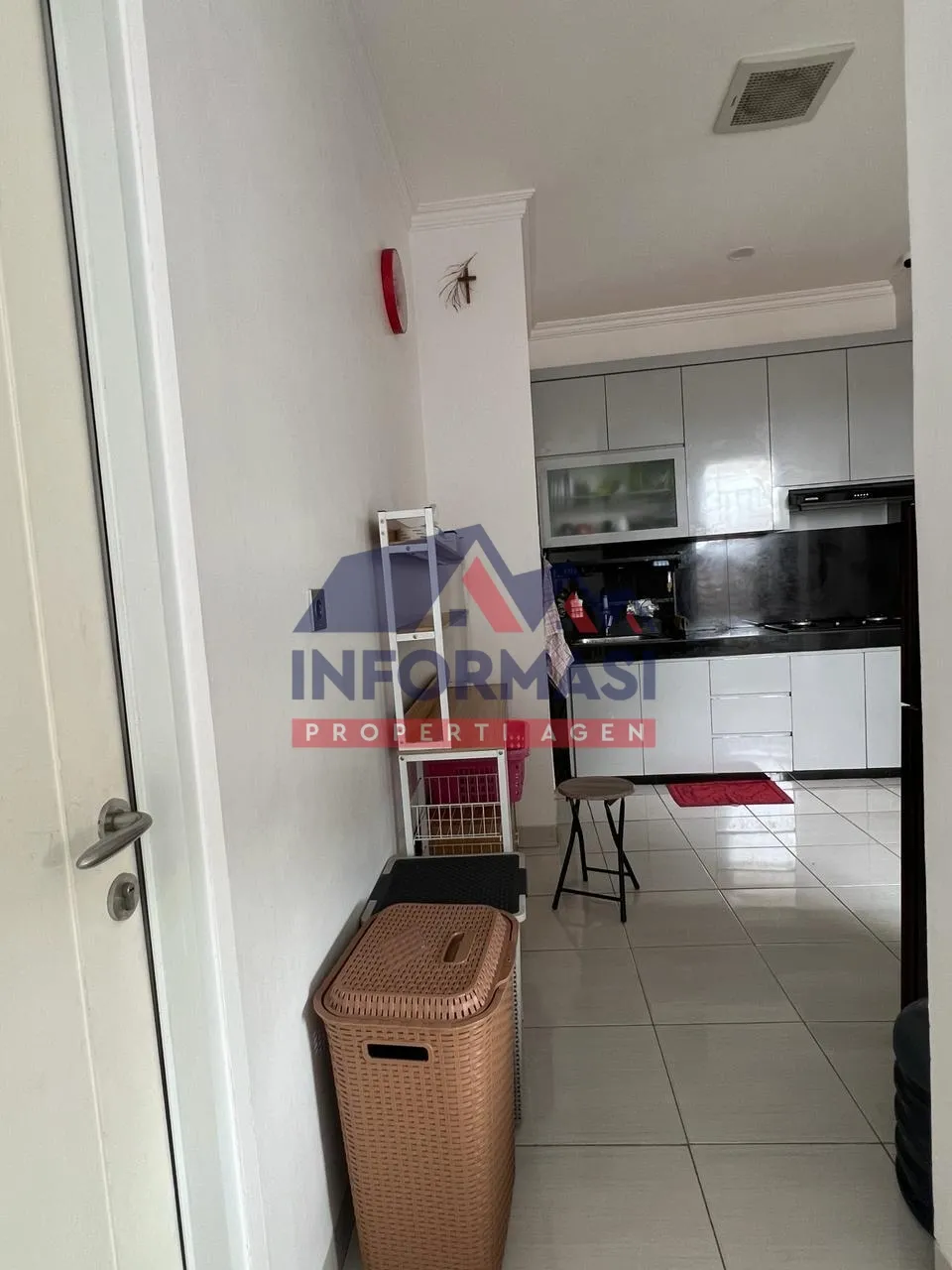 Rumah puri mansion 3.5 lantai , boulevard selatan