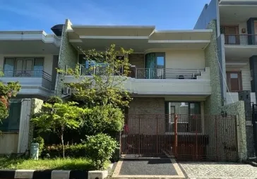 Rumah 2 Lantai 4KT 3KM Puri Kencana