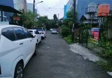 tua hitung tanah di taman aries blok D 10 jakbar