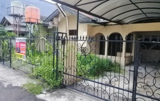 tua hitung tanah di taman aries blok D 10 jakbar