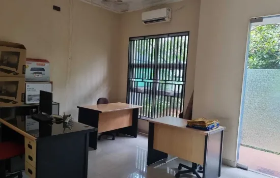 Dijual Rumah Kantor Strategis  Jakarta Barat