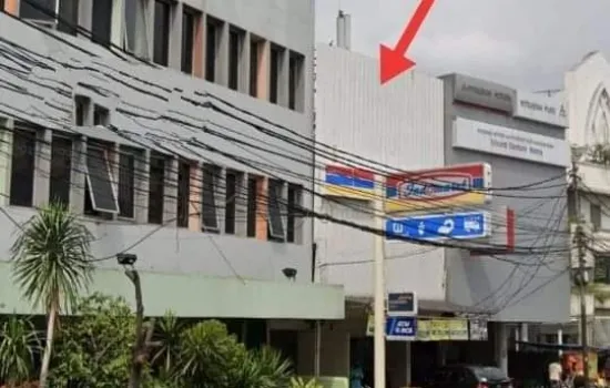 Buat usaha  LT 275m2 LB544m2 pinggir jalan raya