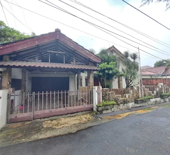 Ciputat Rempoa LT450m2 LB276m2 1 lantai