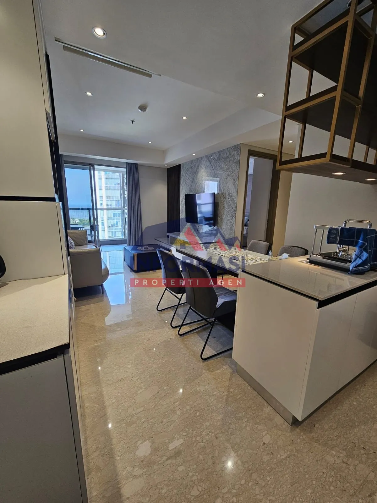 Dijual Apartemen Gold Coast PIK 3BR