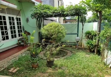 Rumah 1 lantai Puri Indah blok G luas 140 m² hadap selatan