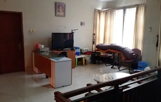Rumah 2lt di Tebet timur dalam, lt 130m SHM