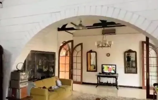 Rumah Gaya Belanda,Jakarta Selatan