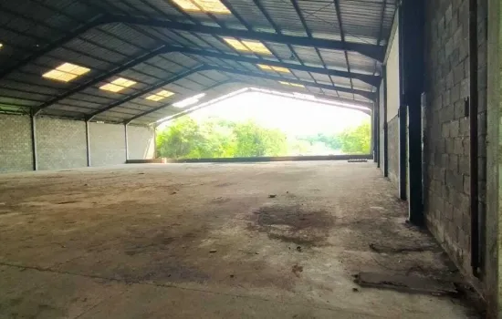 Dijual Gudang + Tanah ex pabrik