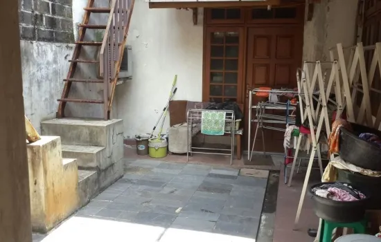 Ciputat Rempoa LT450m2 LB276m2 1 lantai