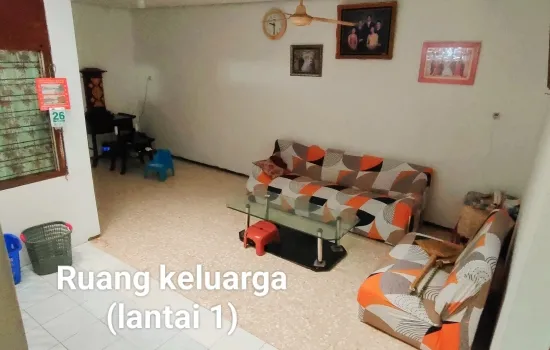 jl tambora 3 jembatan v jakarta barat lt 174m2