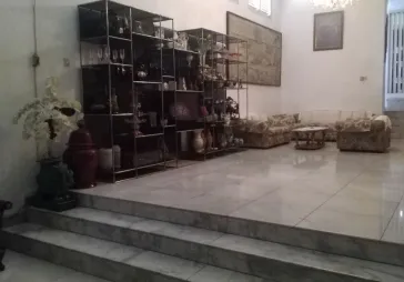 Rumah  tua lokasi bagus &komersil  area jakarta selatan