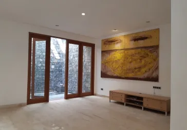 Rumah Apik Lingkungan Bagus Puri Kencana