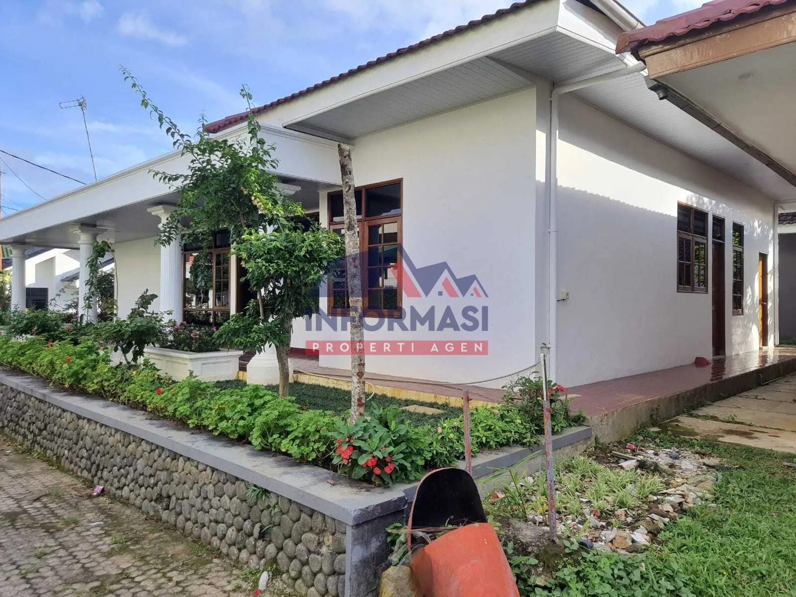 Villa Indo Alam huk luas 338m SHM siap pakai