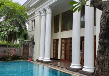 Dijual rumah baru Pondok indah luas 883m2, kolam renang
