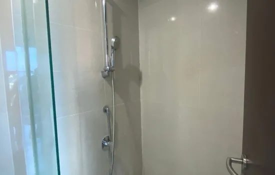 Apartemen Puri Mansion Lantai Rendah